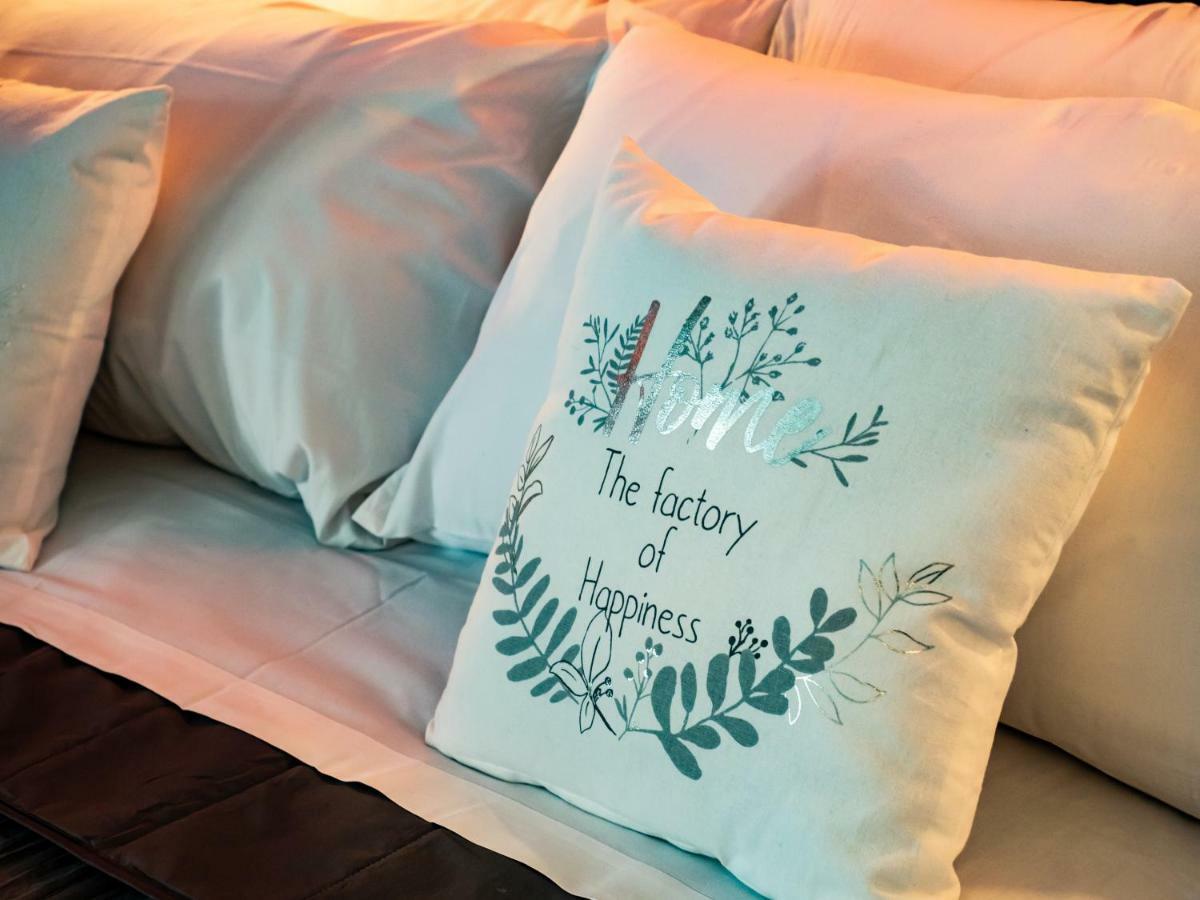 Carlotta Station Suite Bologna Ngoại thất bức ảnh