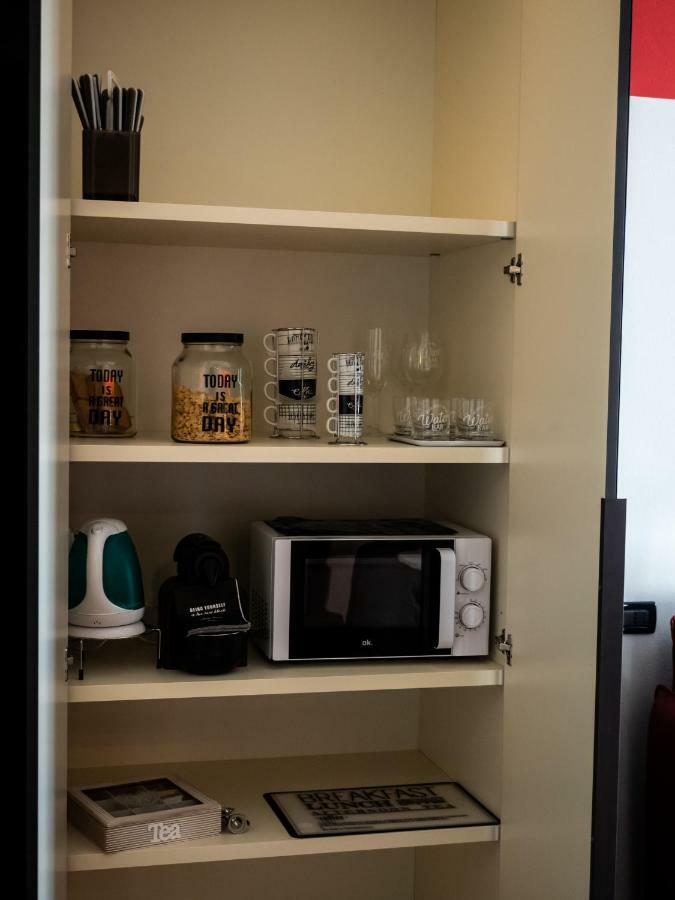 Carlotta Station Suite Bologna Ngoại thất bức ảnh